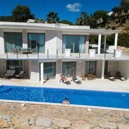 Villa Gran Piscina Hidromasaje Playa Privada Y Sauna