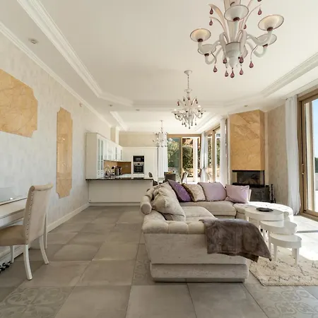 Gran Piscina Hidromasaje Playa Privada Y Sauna *