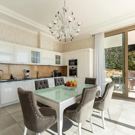 Gran Piscina Hidromasaje Playa Privada Y Sauna